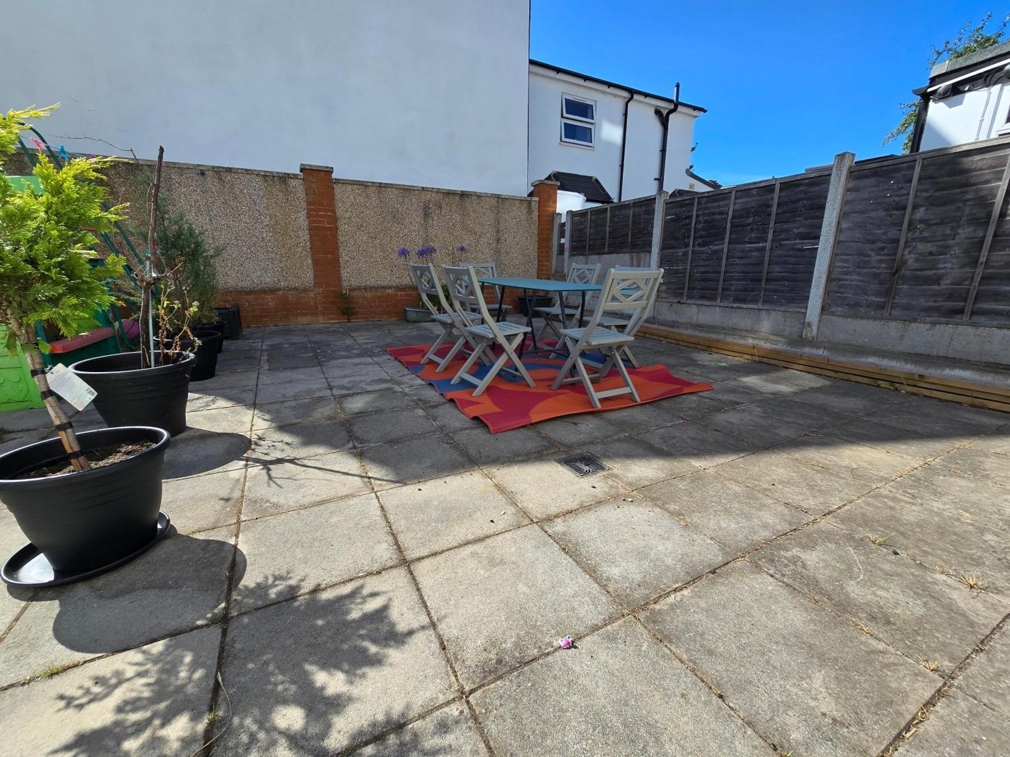 The Flat - 2 Bedroom Apartment London Exterior photo